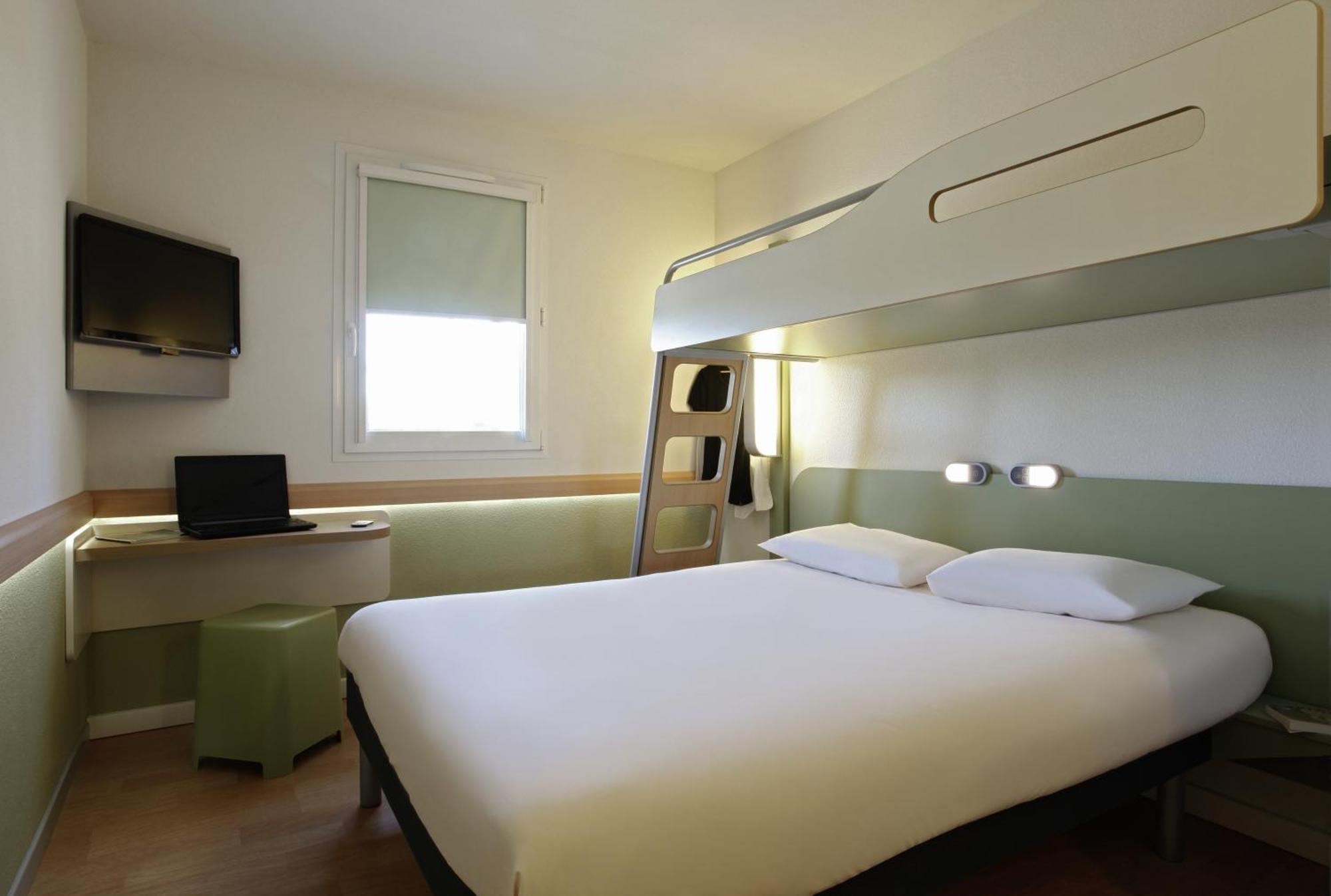 Ibis Budget Lyon Caluire Cite Internationale Room photo