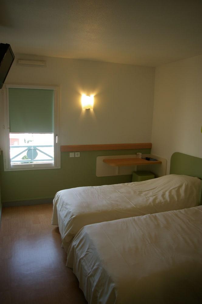 Ibis Budget Lyon Caluire Cite Internationale Exterior photo